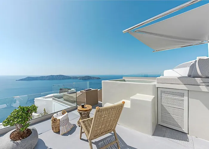Kaleidoscope Imerovigli Suites